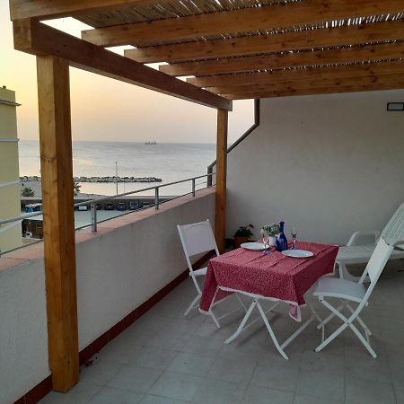Case Vacanze "Residenze Trapanesi" Trapani Exterior photo