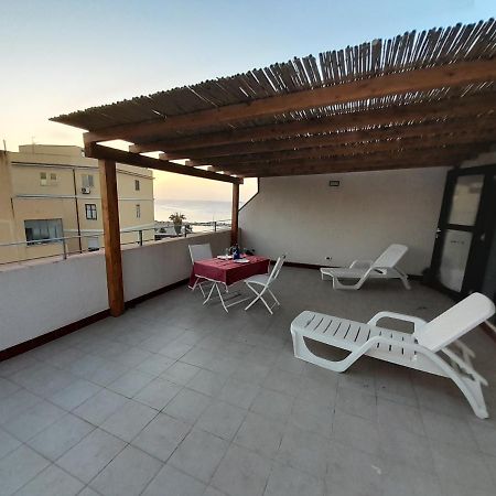 Case Vacanze "Residenze Trapanesi" Trapani Exterior photo