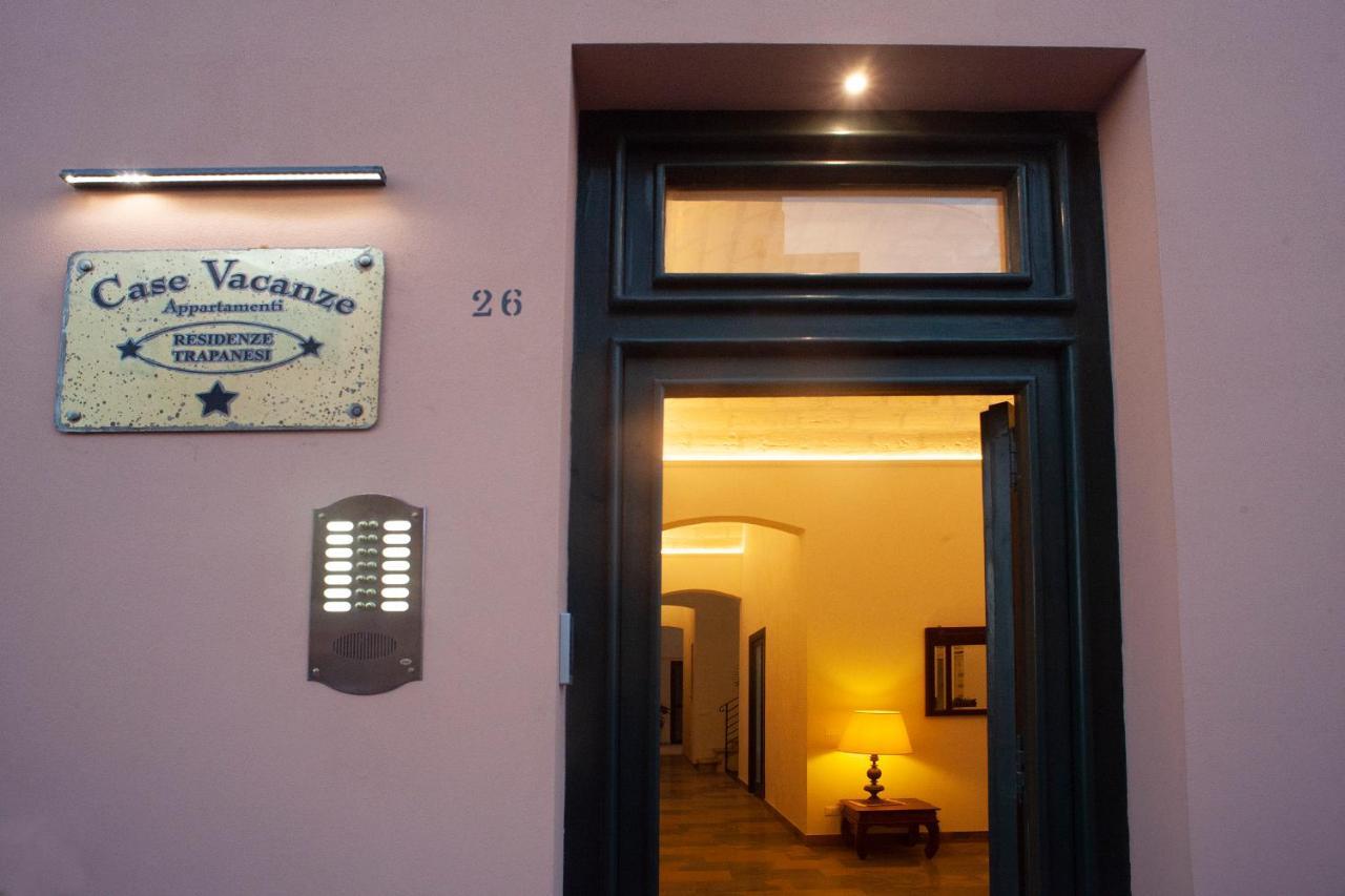 Case Vacanze "Residenze Trapanesi" Trapani Exterior photo