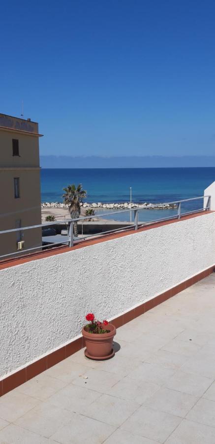 Case Vacanze "Residenze Trapanesi" Trapani Exterior photo